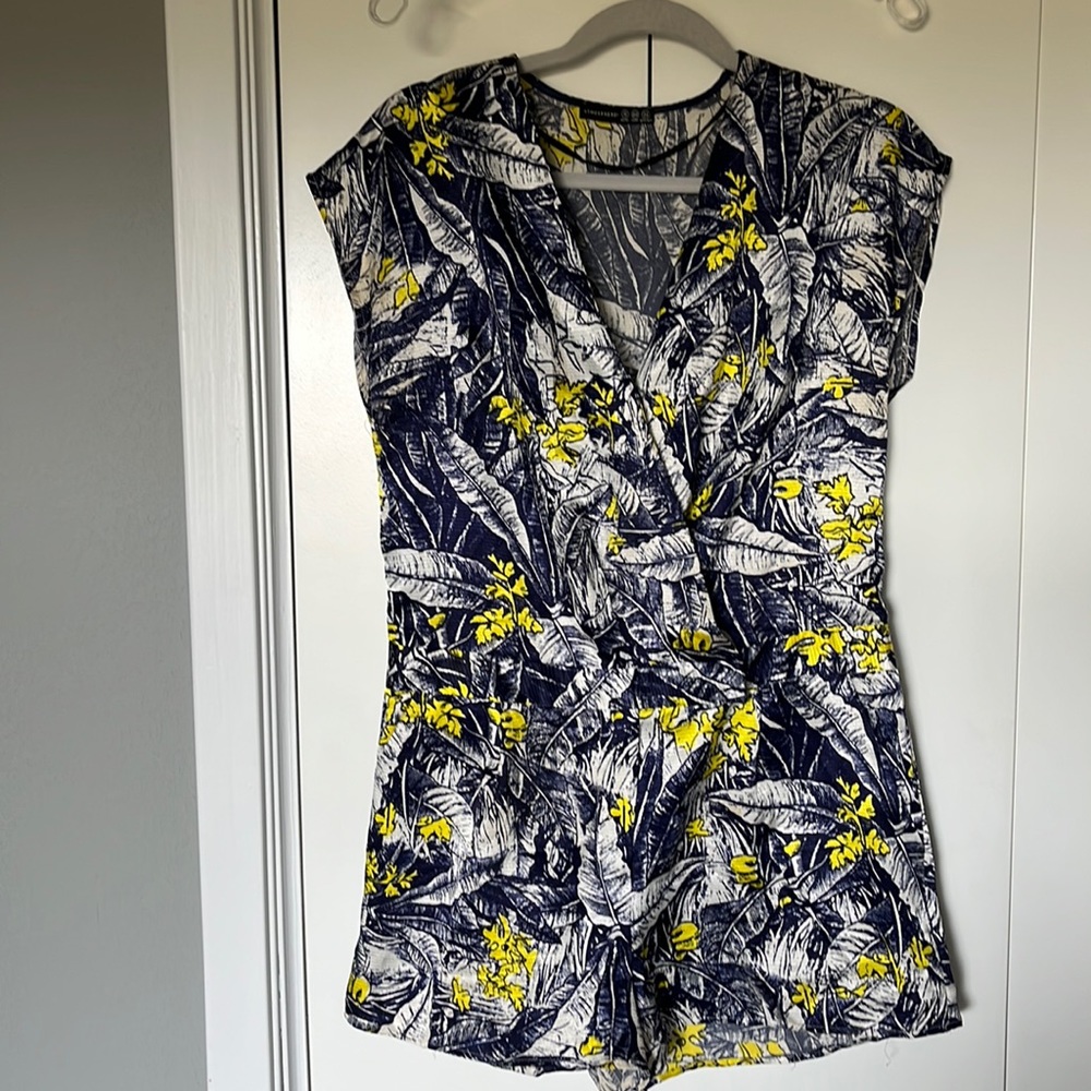 Atmosphere tropical romper